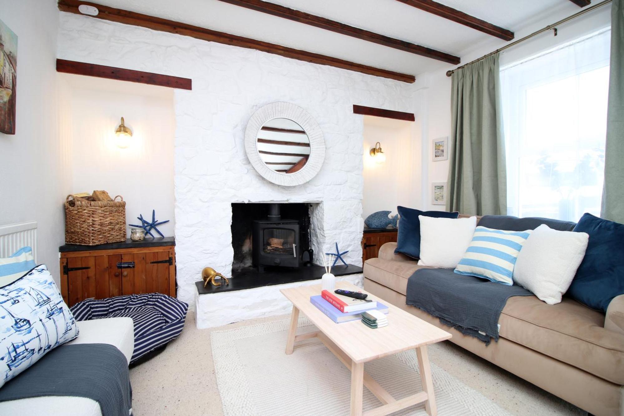 Little Gem In The Mumbles! Fishermans Cottage With Log Burner, Dog Friendly And Welcome Breakfast Hamper! Екстериор снимка