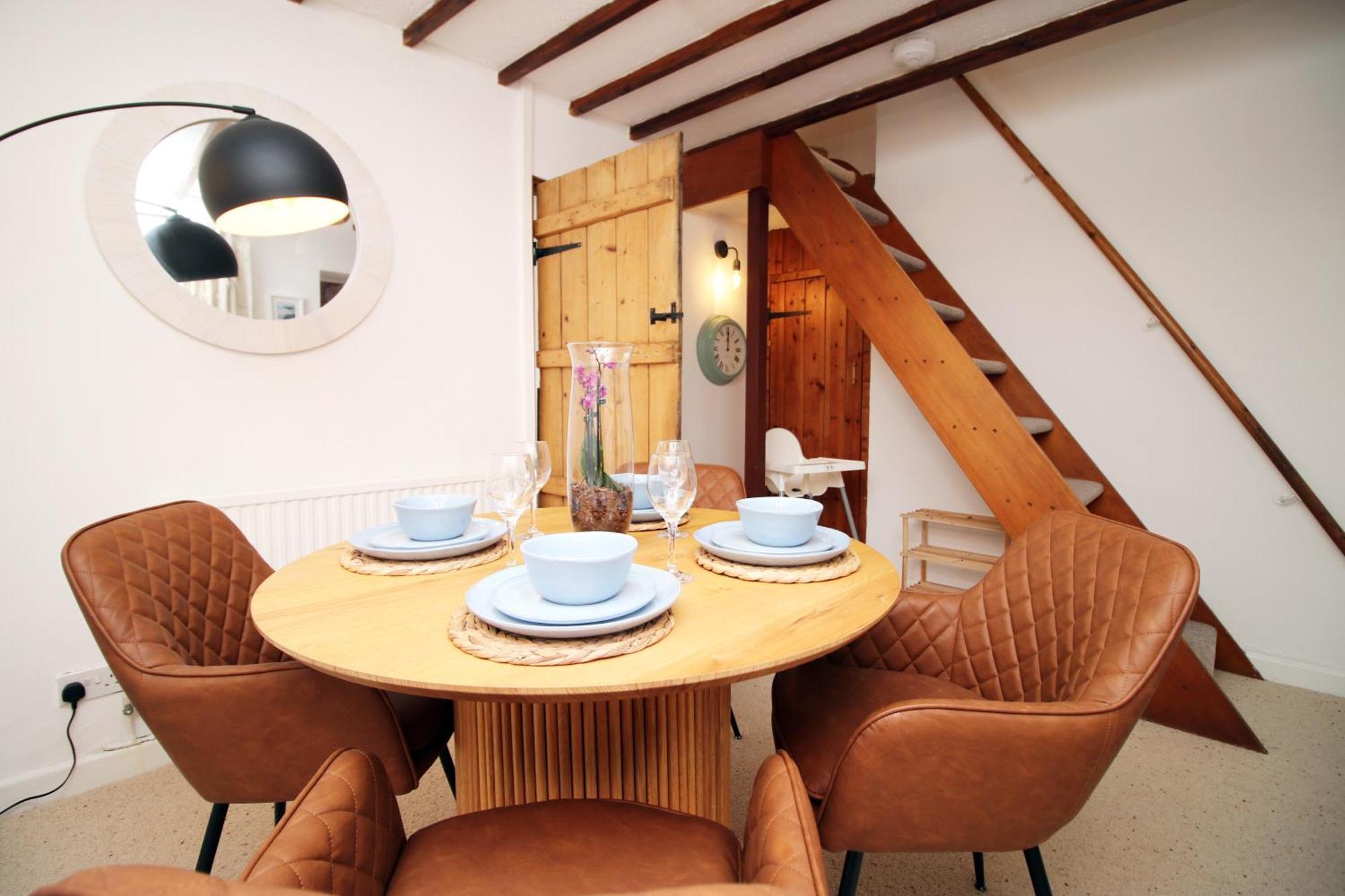 Little Gem In The Mumbles! Fishermans Cottage With Log Burner, Dog Friendly And Welcome Breakfast Hamper! Екстериор снимка
